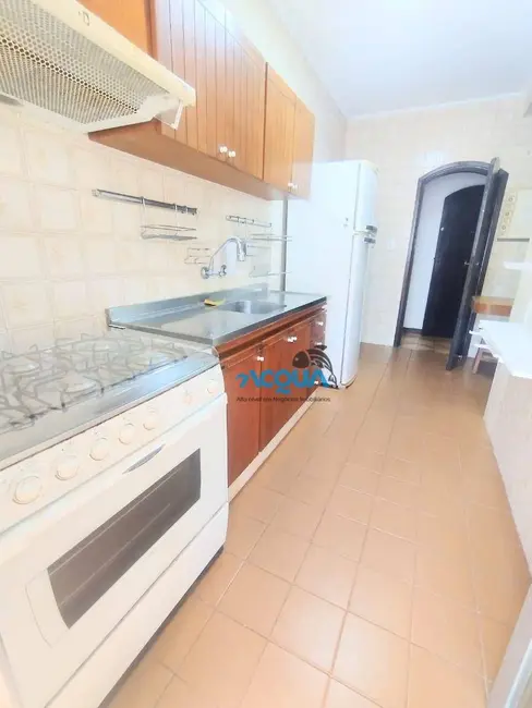 Foto 2 de Apartamento com 3 quartos à venda, 90m2 em Jardim Três Marias, Guaruja - SP