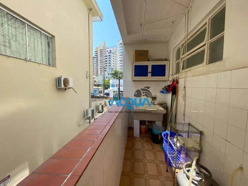 Foto 7 de Apartamento com 1 quarto à venda, 50m2 em Jardim Las Palmas, Guaruja - SP