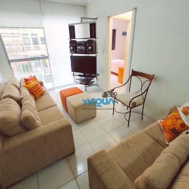 Foto 2 de Apartamento com 2 quartos à venda, 85m2 em Guaruja - SP