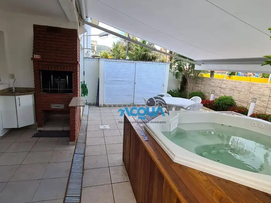 Sobrado com 3 quartos à venda, 180m2 em Guaruja - SP - imagem 7 Foto 7 de Sobrado com 3 quartos à venda, 180m2 em Guaruja - SP