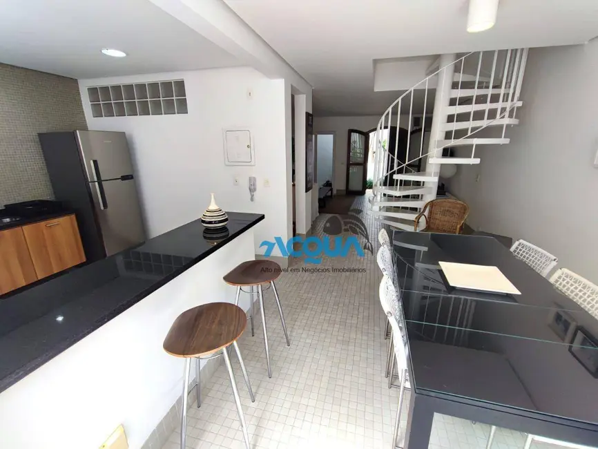 Sobrado com 3 quartos à venda, 208m2 em Guaruja - SP - imagem 5 Foto 5 de Sobrado com 3 quartos à venda, 208m2 em Guaruja - SP