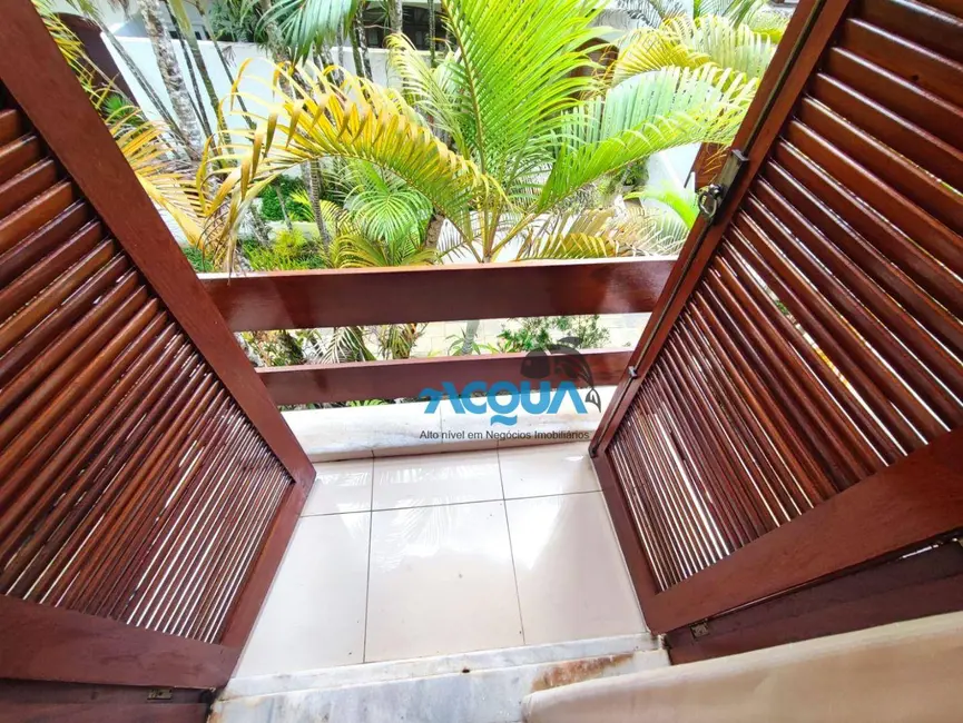 Sobrado com 3 quartos à venda, 208m2 em Guaruja - SP - imagem 9 Foto 9 de Sobrado com 3 quartos à venda, 208m2 em Guaruja - SP