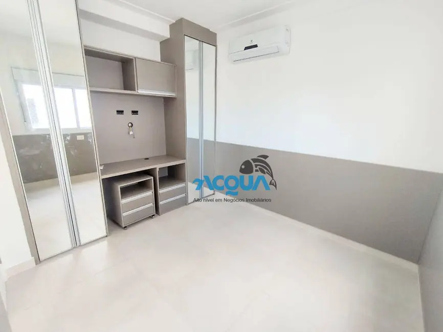 Apartamento com 3 quartos à venda, 110m2 em Guaruja - SP - imagem 6 Foto 6 de Apartamento com 3 quartos à venda, 110m2 em Guaruja - SP