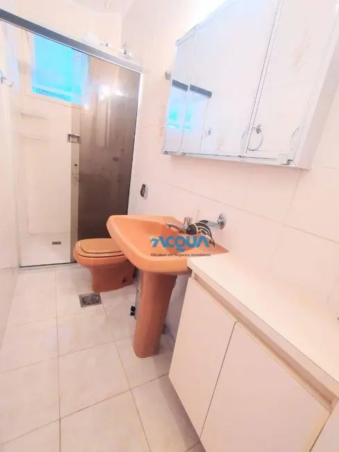 Foto 5 de Apartamento com 1 quarto à venda, 60m2 em Jardim Três Marias, Guaruja - SP