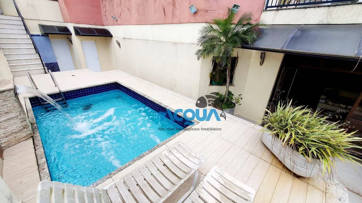 Cobertura com 3 quartos à venda, 280m2 em Guaruja - SP - imagem 4 Foto 4 de Cobertura com 3 quartos à venda, 280m2 em Guaruja - SP