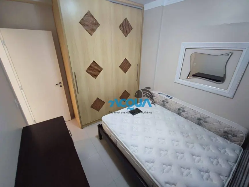 Apartamento com 3 quartos à venda, 117m2 em Guaruja - SP - imagem 8 Foto 8 de Apartamento com 3 quartos à venda, 117m2 em Guaruja - SP