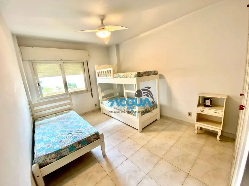 Foto 5 de Apartamento com 4 quartos à venda, 160m2 em Guaruja - SP