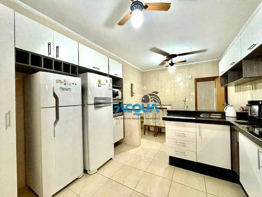 Foto 4 de Apartamento com 3 quartos à venda, 160m2 em Barra Funda, Guaruja - SP