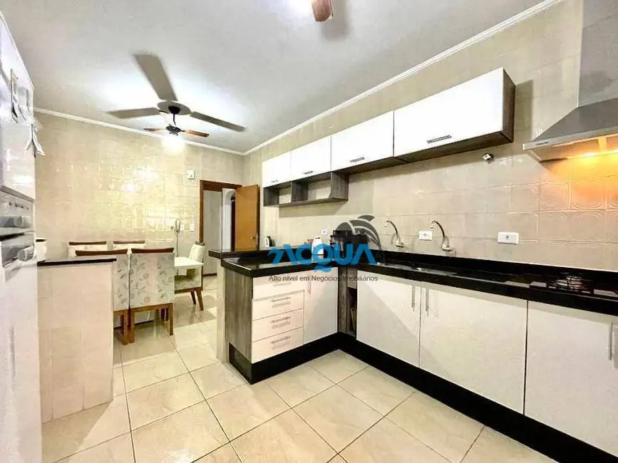 Foto 3 de Apartamento com 3 quartos à venda, 160m2 em Barra Funda, Guaruja - SP