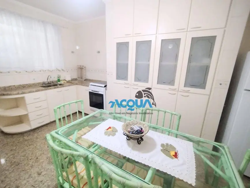 Apartamento com 3 quartos à venda, 100m2 em Jardim Três Marias, Guaruja - SP - imagem 4 Foto 4 de Apartamento com 3 quartos à venda, 100m2 em Jardim Três Marias, Guaruja - SP