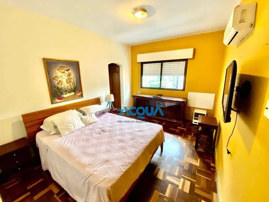 Foto 6 de Apartamento com 4 quartos à venda, 129m2 em Vila Luis Antônio, Guaruja - SP