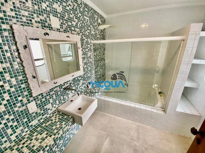 Foto 9 de Apartamento com 4 quartos à venda, 129m2 em Vila Luis Antônio, Guaruja - SP