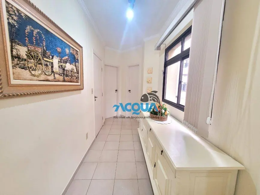 Foto 4 de Apartamento com 3 quartos à venda, 128m2 em Guaruja - SP