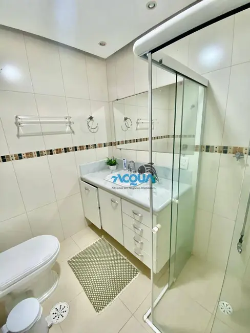 Apartamento com 2 quartos à venda, 130m2 em Pitangueiras, Guaruja - SP - imagem 9 Foto 9 de Apartamento com 2 quartos à venda, 130m2 em Pitangueiras, Guaruja - SP