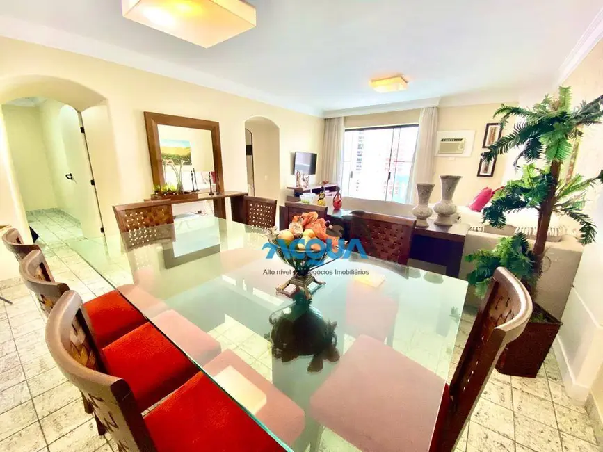 Foto 2 de Apartamento com 2 quartos à venda, 130m2 em Pitangueiras, Guaruja - SP