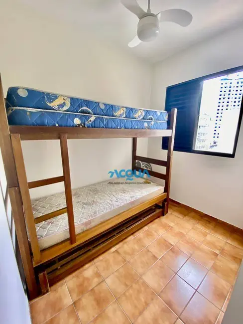 Foto 7 de Apartamento com 2 quartos à venda, 68m2 em Jardim Las Palmas, Guaruja - SP