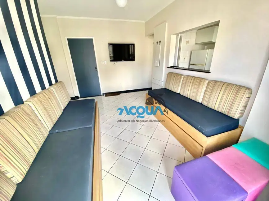 Foto 2 de Apartamento com 2 quartos à venda, 68m2 em Jardim Las Palmas, Guaruja - SP