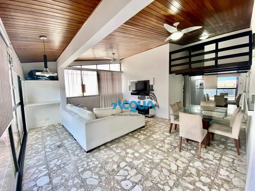 Foto 1 de Cobertura com 2 quartos à venda, 130m2 em Jardim Las Palmas, Guaruja - SP