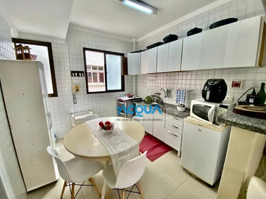 Foto 8 de Apartamento com 2 quartos à venda, 70m2 em Jardim Las Palmas, Guaruja - SP