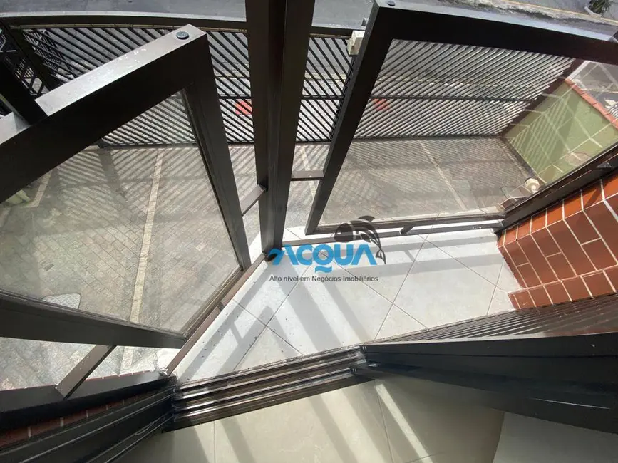 Foto 7 de Apartamento com 2 quartos à venda, 70m2 em Jardim Las Palmas, Guaruja - SP