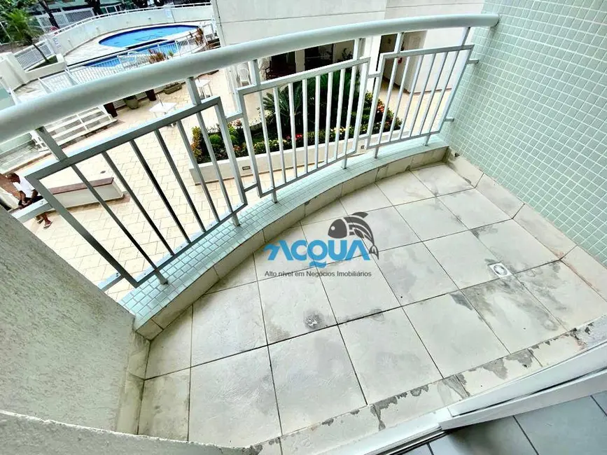 Foto 4 de Apartamento com 2 quartos à venda, 70m2 em Jardim Las Palmas, Guaruja - SP