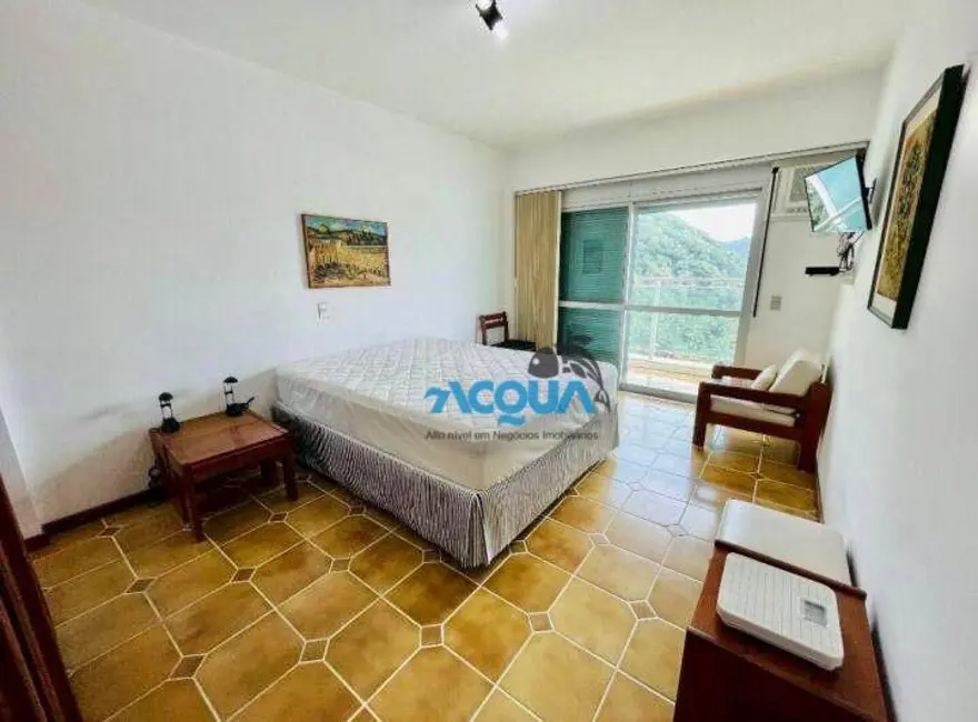 Foto 7 de Apartamento com 3 quartos à venda, 160m2 em Guaruja - SP