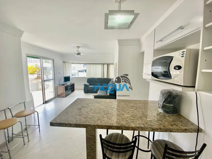 Cobertura com 3 quartos à venda, 130m2 em Guaruja - SP - imagem 4 Foto 4 de Cobertura com 3 quartos à venda, 130m2 em Guaruja - SP