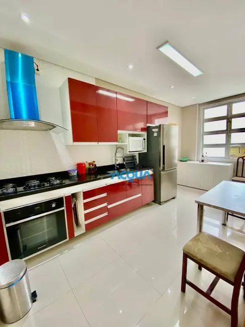 Apartamento com 3 quartos à venda, 190m2 em Guaruja - SP - imagem 6 Foto 6 de Apartamento com 3 quartos à venda, 190m2 em Guaruja - SP