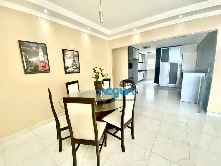 Foto 2 de Apartamento com 4 quartos à venda, 190m2 em Guaruja - SP