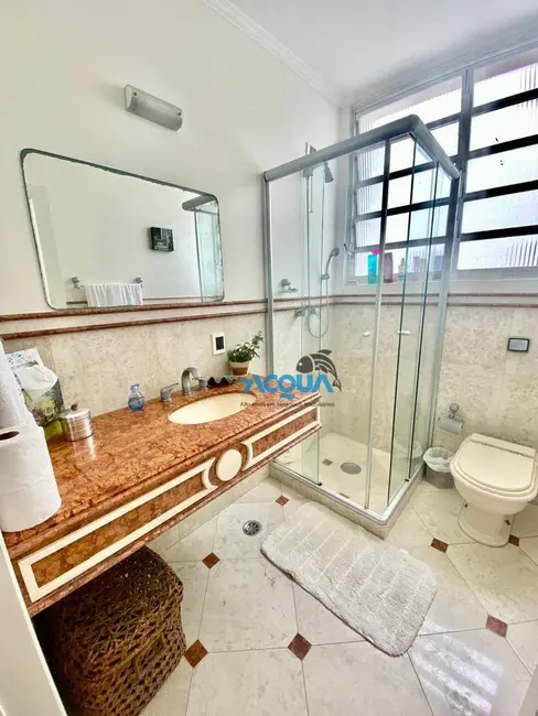 Foto 8 de Apartamento com 4 quartos à venda, 190m2 em Guaruja - SP