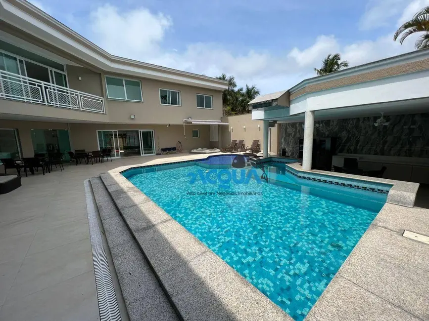 Casa de Condomínio com 7 quartos à venda, 582m2 em Balneario Praia do Perequê, Guaruja - SP - imagem 8 Foto 8 de Casa de Condomínio com 7 quartos à venda, 582m2 em Balneario Praia do Perequê, Guaruja - SP