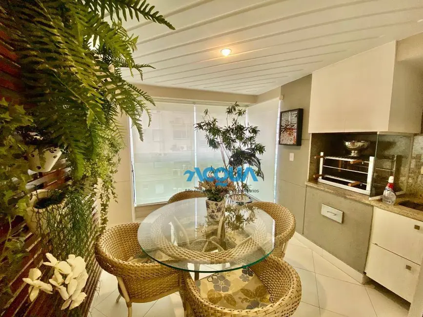 Apartamento com 4 quartos à venda, 148m2 em Vila Alzira, Guaruja - SP - imagem 5 Foto 5 de Apartamento com 4 quartos à venda, 148m2 em Vila Alzira, Guaruja - SP