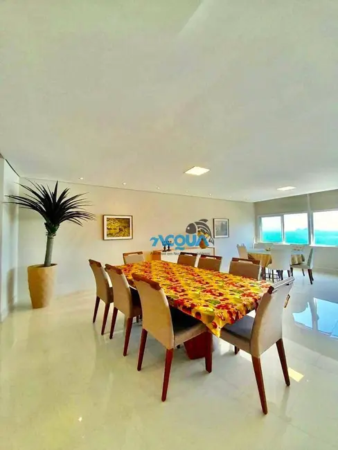 Foto 2 de Apartamento com 5 quartos à venda, 375m2 em Guaruja - SP