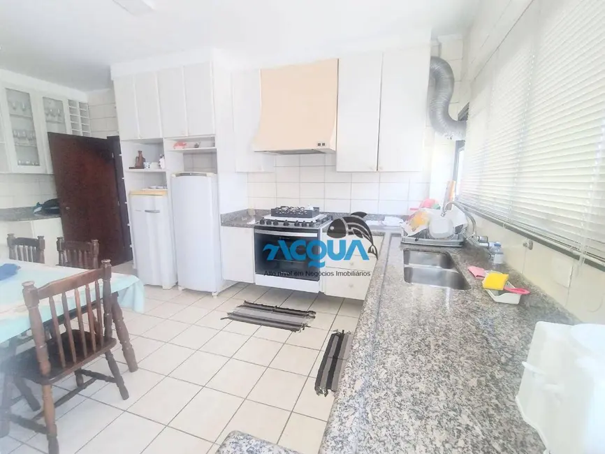 Cobertura com 3 quartos à venda, 110m2 em Guaruja - SP - imagem 5 Foto 5 de Cobertura com 3 quartos à venda, 110m2 em Guaruja - SP