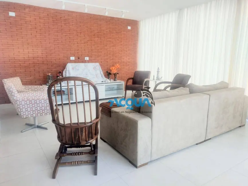 Cobertura com 3 quartos à venda, 110m2 em Guaruja - SP - imagem 3 Foto 3 de Cobertura com 3 quartos à venda, 110m2 em Guaruja - SP