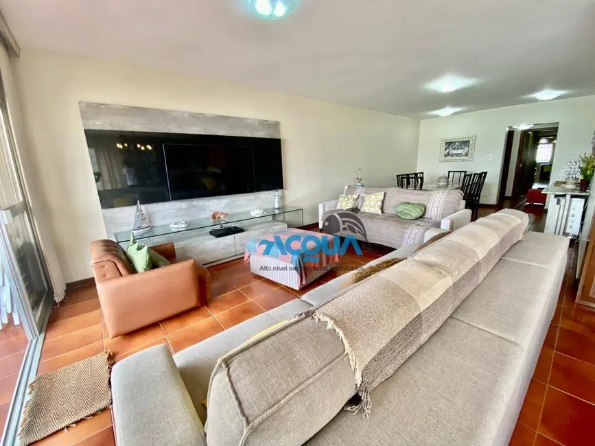 Foto 3 de Apartamento com 3 quartos à venda, 140m2 em Vila Luis Antônio, Guaruja - SP