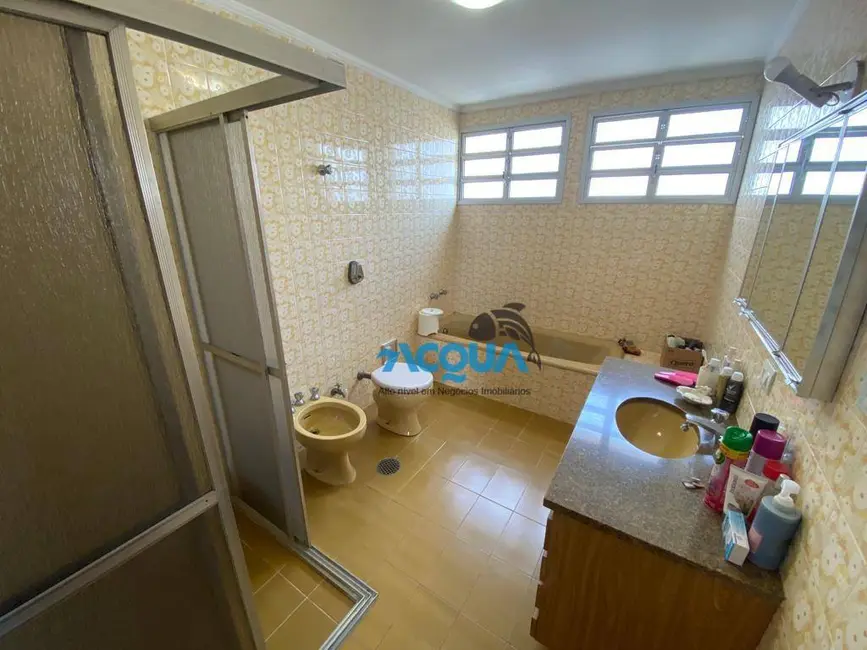 Foto 8 de Apartamento com 3 quartos à venda, 140m2 em Vila Luis Antônio, Guaruja - SP
