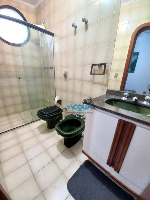 Apartamento com 3 quartos à venda, 110m2 em Jardim Três Marias, Guaruja - SP - imagem 9 Foto 9 de Apartamento com 3 quartos à venda, 110m2 em Jardim Três Marias, Guaruja - SP