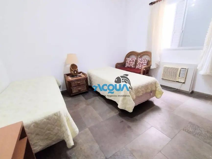 Foto 9 de Apartamento com 4 quartos à venda, 100m2 em Jardim Três Marias, Guaruja - SP