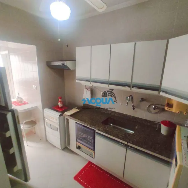 Foto 4 de Apartamento com 2 quartos à venda, 76m2 em Jardim Três Marias, Guaruja - SP