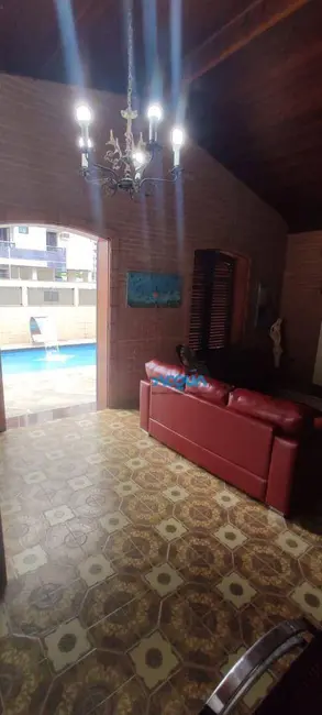 Casa de Condomínio com 6 quartos à venda, 200m2 em Guaruja - SP - imagem 5 Foto 5 de Casa de Condomínio com 6 quartos à venda, 200m2 em Guaruja - SP