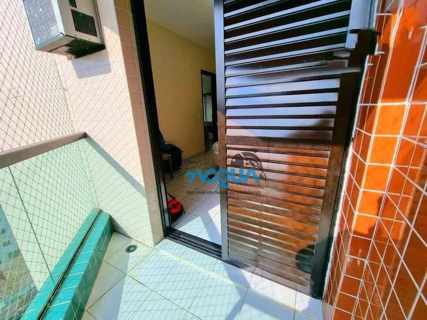 Foto 8 de Apartamento com 2 quartos à venda, 70m2 em Jardim Las Palmas, Guaruja - SP