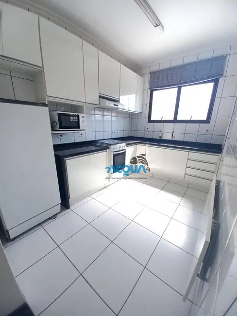 Cobertura com 3 quartos à venda, 190m2 em Jardim Três Marias, Guaruja - SP - imagem 4 Foto 4 de Cobertura com 3 quartos à venda, 190m2 em Jardim Três Marias, Guaruja - SP