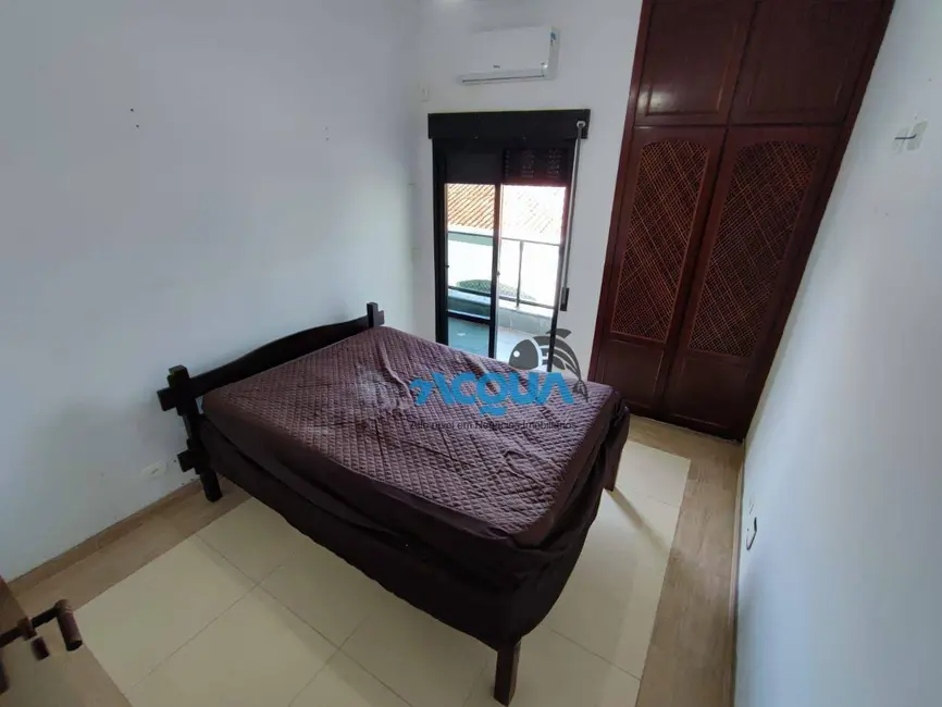 Apartamento com 3 quartos à venda, 205m2 em Enseada, Guaruja - SP - imagem 4 Foto 4 de Apartamento com 3 quartos à venda, 205m2 em Enseada, Guaruja - SP