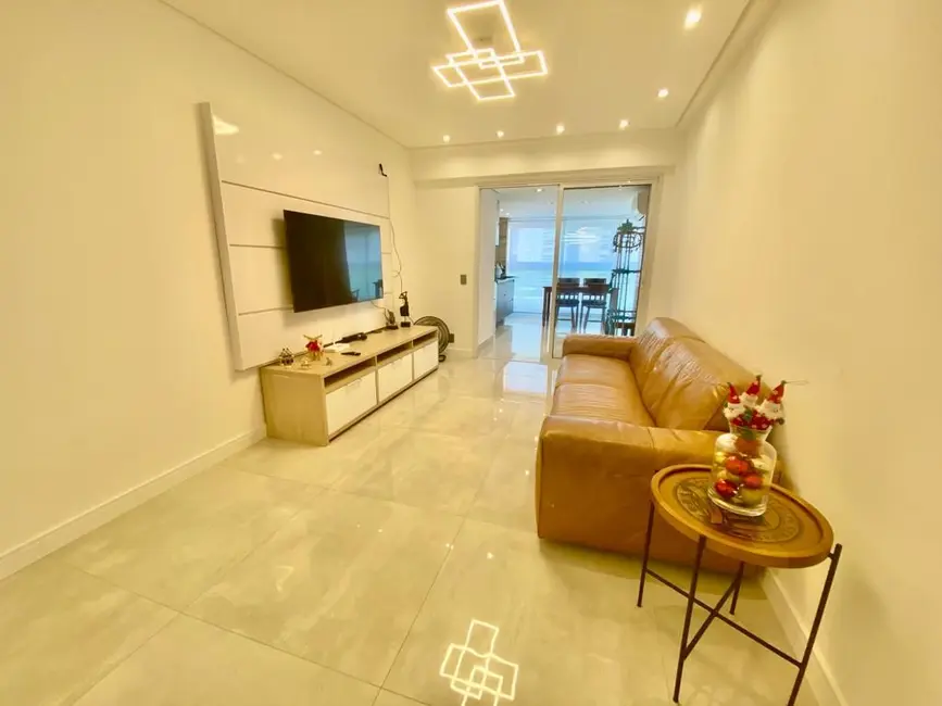 Foto 3 de Apartamento com 3 quartos à venda, 120m2 em Jardim Astúrias, Guaruja - SP