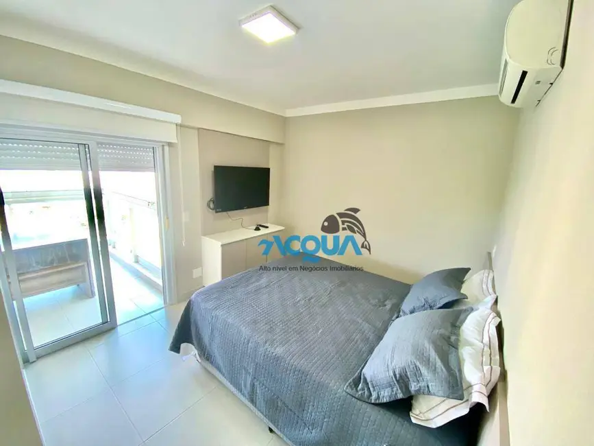 Foto 7 de Apartamento com 3 quartos à venda, 120m2 em Jardim Astúrias, Guaruja - SP