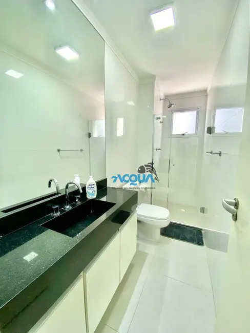 Foto 9 de Apartamento com 3 quartos à venda, 120m2 em Jardim Astúrias, Guaruja - SP