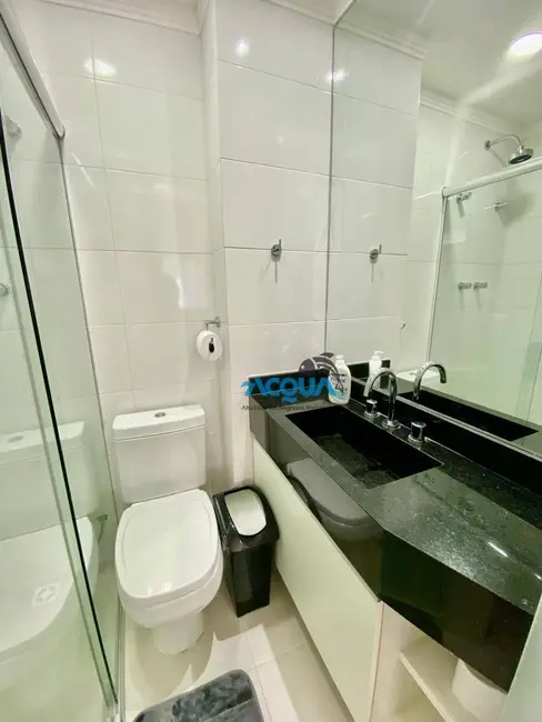 Foto 6 de Apartamento com 3 quartos à venda, 120m2 em Jardim Astúrias, Guaruja - SP