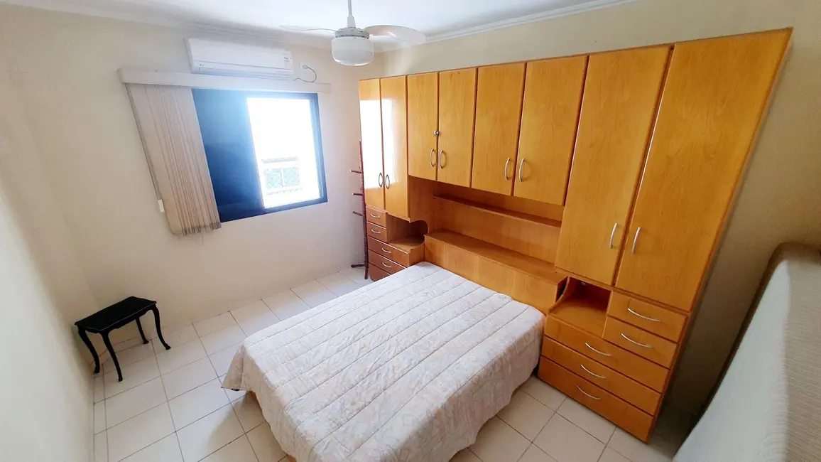 Foto 4 de Apartamento com 2 quartos à venda, 69m2 em Parque Enseada, Guaruja - SP