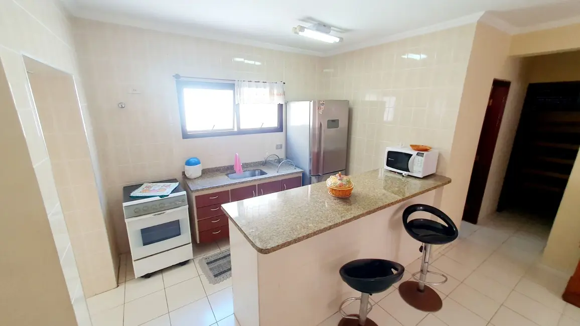 Foto 3 de Apartamento com 2 quartos à venda, 69m2 em Parque Enseada, Guaruja - SP